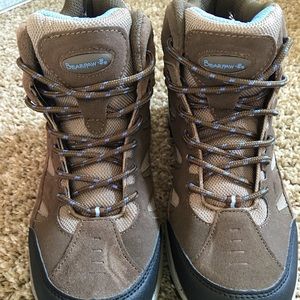 Bearpaw Boots
